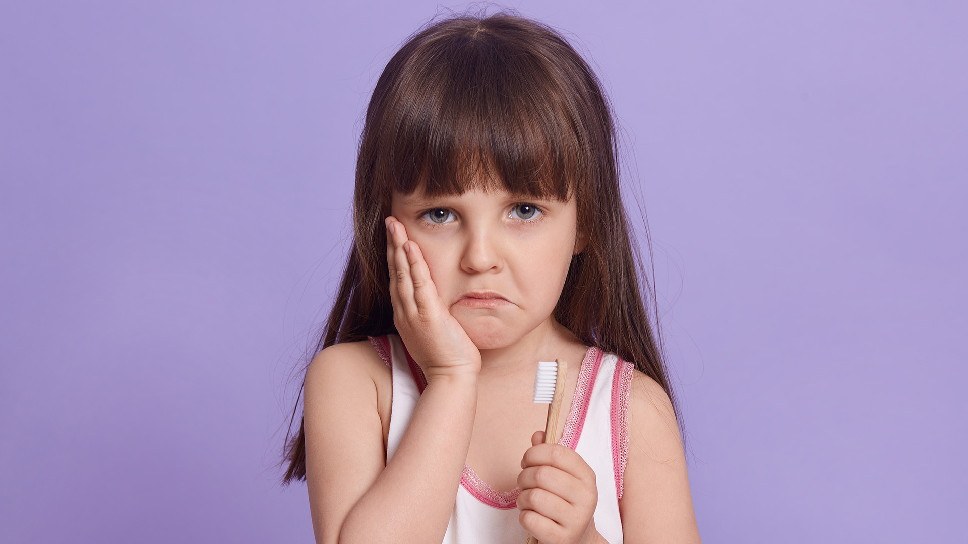My Toddler Has Swollen Gums: Is it an Abscess or a New Tooth?